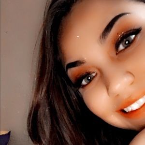 Meet your Posher, Sabrina